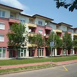 Csabai Apartment Buk